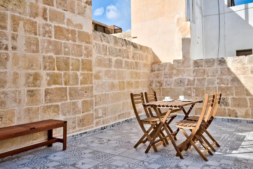 Vallettastay Old 3 * La Valette